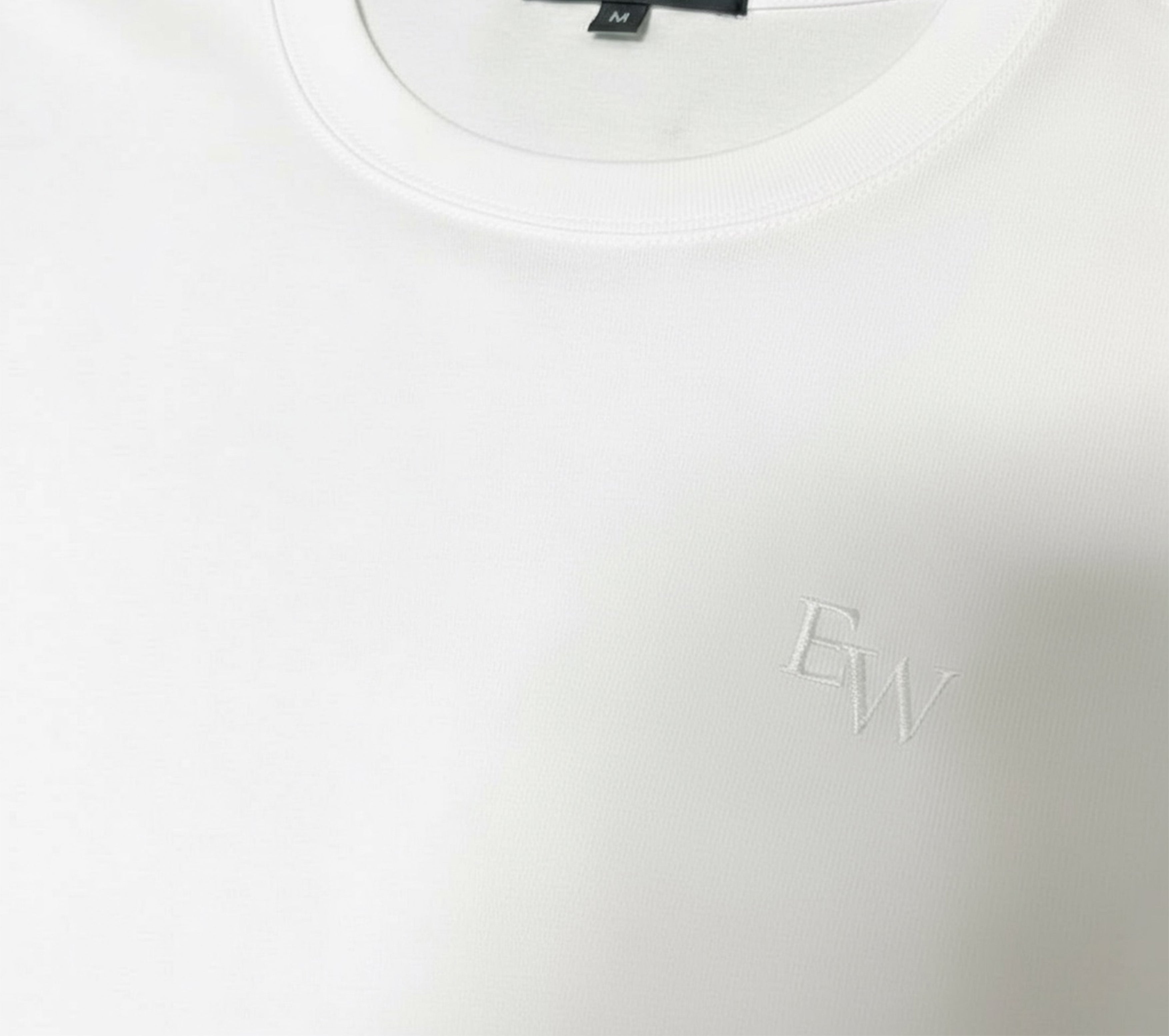 【Esther Wang】 EW Side-Slit Premium Embroidered “Have Faith” Heavyweight Cotton T-Shirt – White (Unisex)